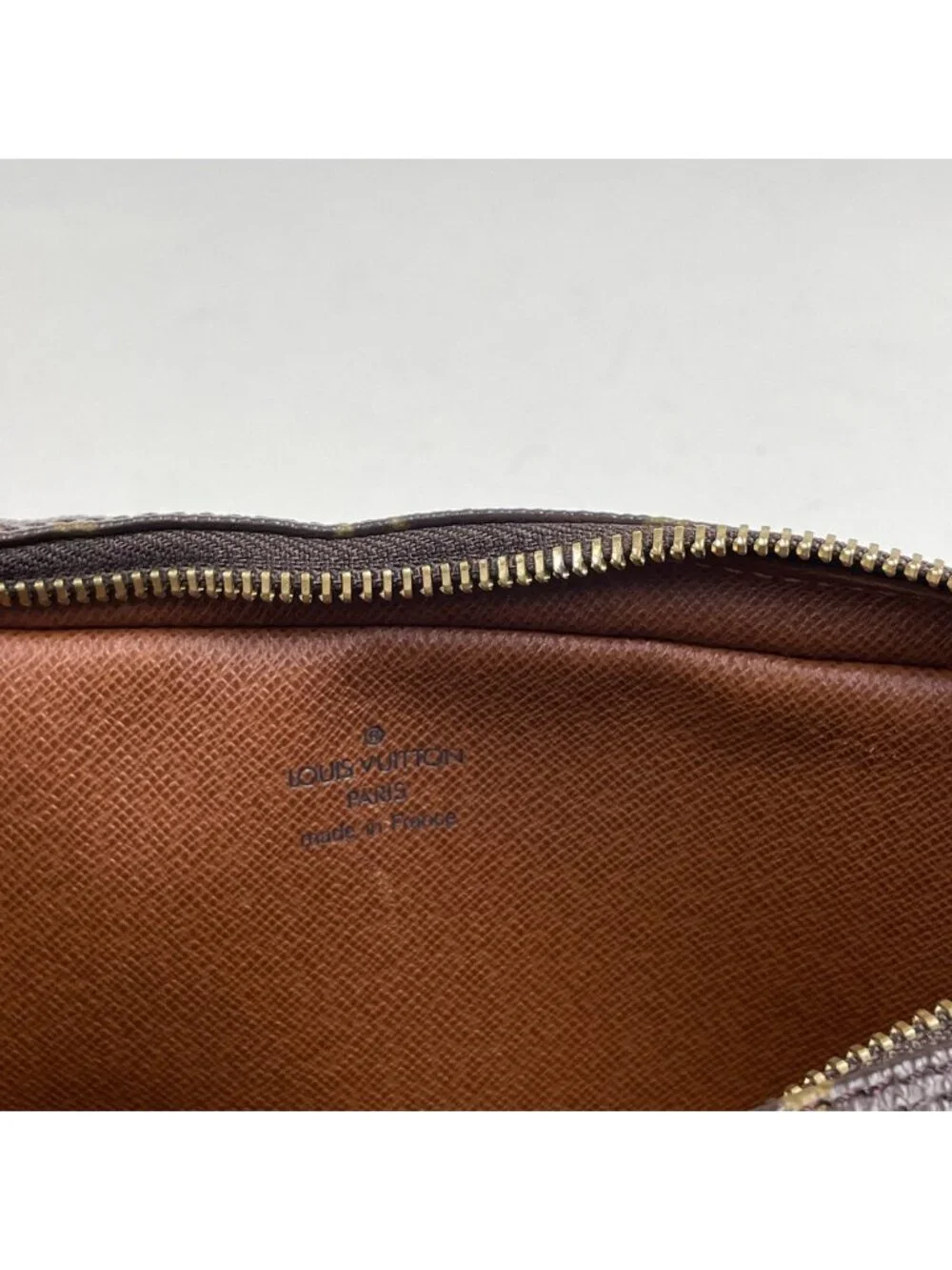 Louis Vuitton Pochette Maroulis Bandouliere Crossbody Shoulder Bag Monogram